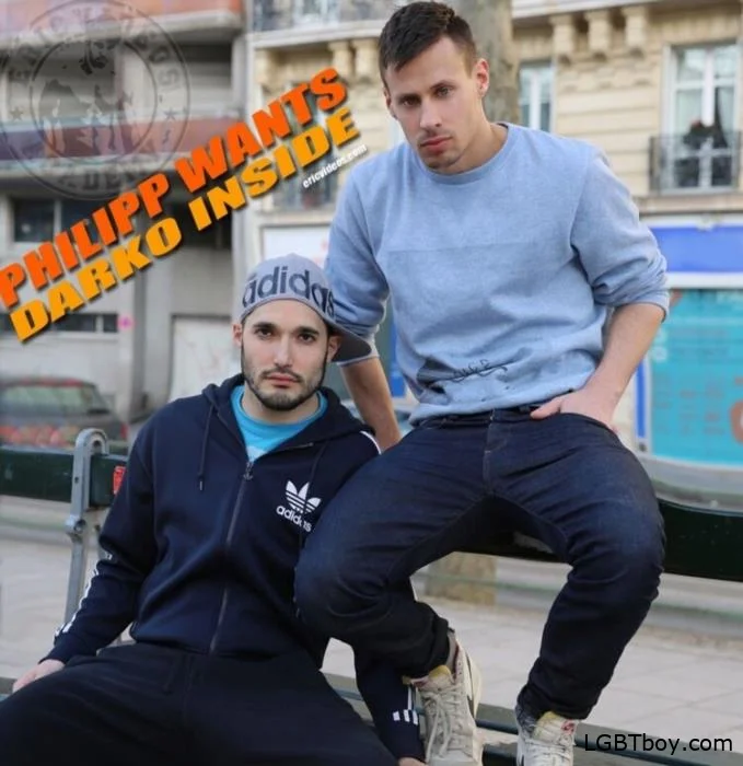 The pig was waiting for Darko on his knees [HD 720p] Gay Clips (327.7 MB)