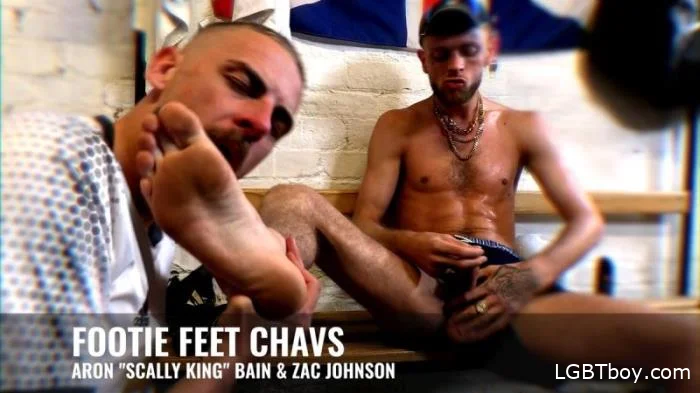 Footie Feet Chavs [FullHD] Gay Clips (543,94 Mb)