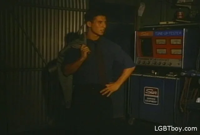 Grease GUNS [DVDRip] Gay Movies (725.8 MB)