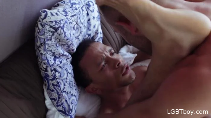 Vadim Romanov And Cesar Paulino [HD 720p] Gay Clips (493.3 MB)