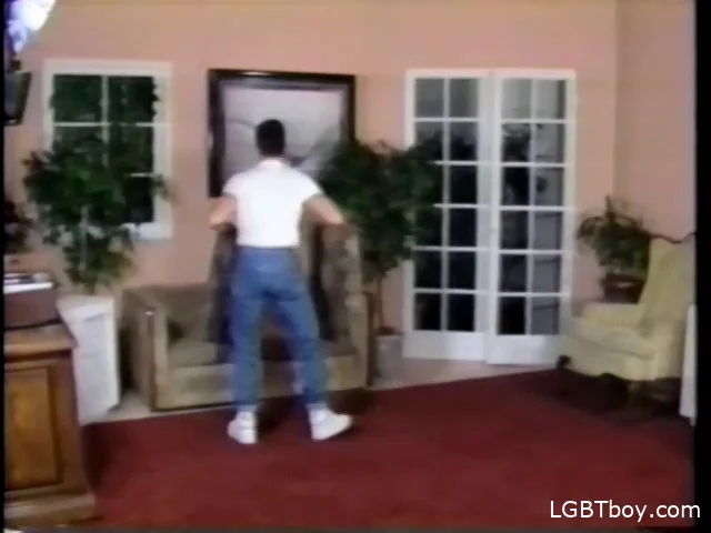 Preview of Opposites Attract [DVDRip] Gay Movies (717.7 MB)