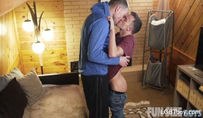 Preview of Logan & Big Ryan Chapter 2 Big Ryan's Home [FullHD 1080p] Gay Clips (921.4 MB)